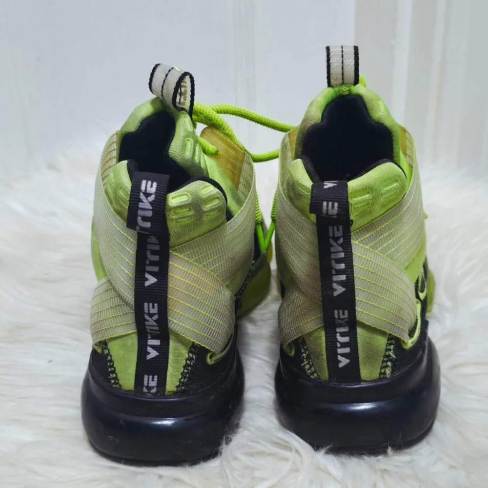 VITIKE Mens Boys Basketball Shoe Sneaker Black Green Size EU 36
